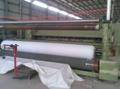 土工布生產(chǎn)設(shè)備