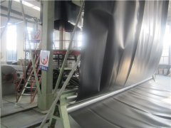 防滲膜生產(chǎn)設(shè)備